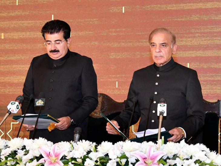 Pakistan PM LIVE Update; Shahbaz Sharif | Omar Ayub Bilawal Bhutto | पाकिस्तान में आज प्रधानमंत्री पद का चुनाव: शाहबाज शरीफ का PM बनना लगभग तय; भारत से कितनी अलग है पाक में PM चुनाव की प्रक्रिया