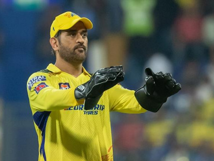 धोनी ने आईपीएल से पहले नई भूमिका के संकेत दिए: उन्होंने सोशल मीडिया पर लिखा: सीजन और नई भूमिका के लिए इंतजार नहीं कर सकते