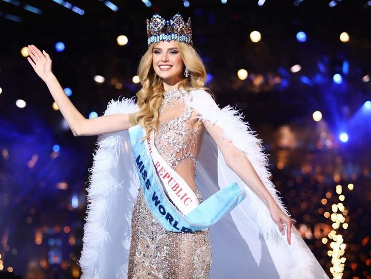 Miss World 2023 Finale Mumbai LIVE Images Replace; India Sini Shetty | Karan Johar | मिस चेक रिपब्लिक बनीं मिस वर्ल्ड: मिस लेबनान फर्स्ट रनर अप रहीं; भारत की सिनी शेट्टी बाहर, टॉप-8 तक पहुंची थीं