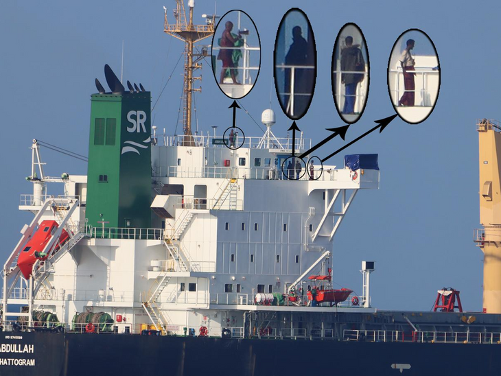 Indian Navy Bangladesh Ship Rescue Operation Update | Somalia Pirates | नौसेना ने सोमालिया के लुटेरों से बचाया बांग्लादेशी जहाज: 2 दिन कैद में रहे 23 लोग; नेवी ने हिंद महासागर में युद्धपोत से रेस्क्यू किया