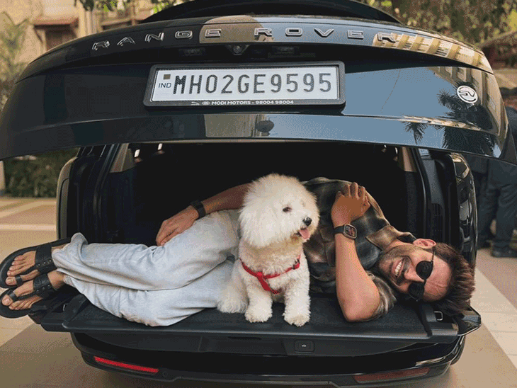 Kartik Aaryan Vary Rover SV Automobile Value Particulars | Bollywood Information | कार्तिक आर्यन ने खरीदी नई कार, कीमत 6 करोड़ रुपए: सोशल मीडिया पर पोस्ट शेयर कर लिखा- हमारी रेंज थोड़ी सी बढ़ गई