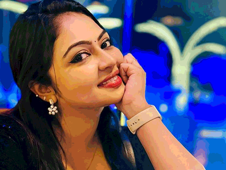 Arundhathi Nair Well being Replace | Tamil Actress Arundhathi Nair Street Accident | रोड एक्सीडेंट में घायल हुईं साउथ की एक्ट्रेस अरुंधति नायर: वेंटिलेटर पर लड़ रहीं जिंदगी की जंग, दोस्तों ने की फाइनेंशियल सपोर्ट की मांग
