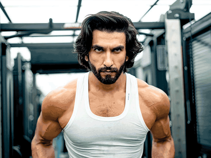 Farhan Akhtar-Ranveer Singh’s Don-3 could also be postponed! | पोस्टपोन हो सकती है डॉन-3!: अगस्त के बजाए 2024 के अंत में शुरू होगी शूटिंग; रणवीर सिंह ने शाहरुख को किया है रिप्लेस