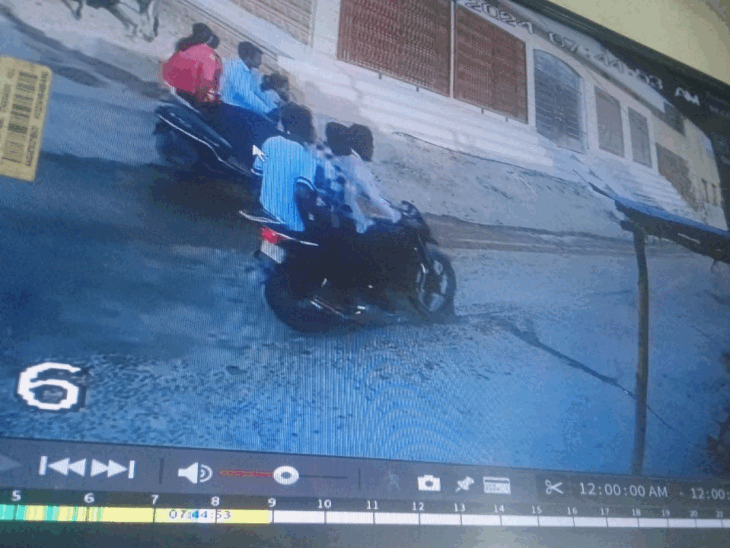 Jodhpur (Rajasthan) Truck Accident; Three Crushed By Dumper तेज रफ्तार बाइक डंपर में घुसी, तीन