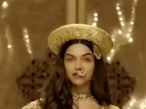 Deepika Padukone Oscar | Deewani Mastani Options On Oscar Instagram Web page; Ranveer Singh | ऑस्कर के ऑफिशियल पेज पर दीपिका पादुकोण का गाना: ‘बाजीराव मस्तानी’ के गाने ‘दीवानी मस्तानी’ की क्लिप शेयर की, रणवीर बोले- मेस्मेरिक