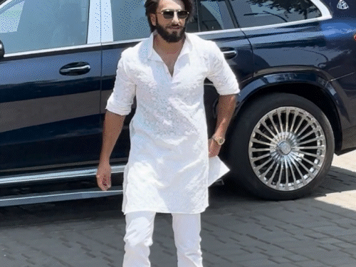 Ranveer Singh revealed his new look | रणवीर सिंह ने रिवील किया नया लुक: यूजर्स दे रहे रिएक्शन, फिल्म रामलीला के लुक से हो रही तुलना