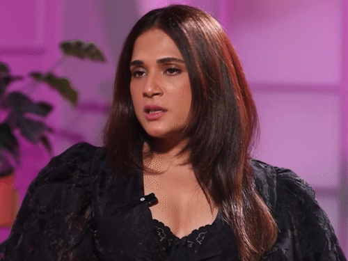 Richa Chadha spoke on her character within the sequence Hiramandi | सीरीज हीरामंडी में अपने किरदार पर बोलीं ऋचा चड्ढा: मीना कुमारी की फिल्म पाकीजा से ली प्रेरणा; कहा- लज्जो का रोल उनके लिए ट्रिब्यूट होगा