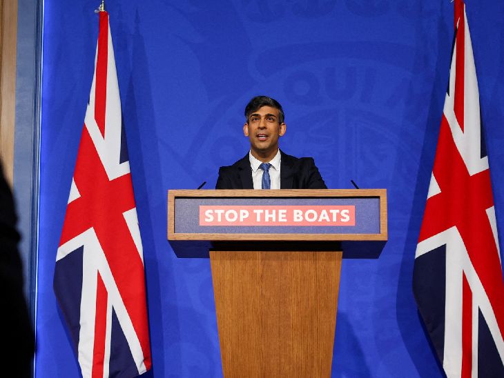 Migrants drown in Channel, Sunak says nothing will stop Rwanda policy | ब्रिटेन की संसद ने पास किया रवांडा बिल: अवैध शरणार्थियों को वापस अफ्रीका भेजेगा, मानव अधिकार संगठन बोले- ये गरीबों के साथ भेदभाव