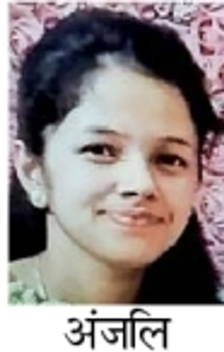 Scorpio hits an auto rickshaw full of students on Sector-5/8 road, 2 ...