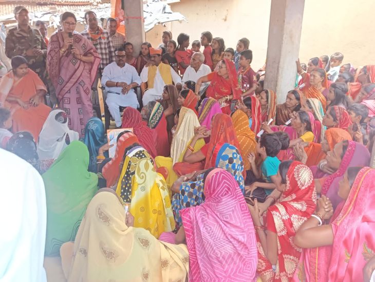 Annapurna Devi conducted a public relations campaign in Barkattha ...