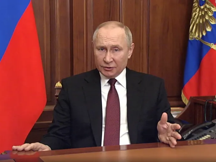 Putin wants Ukraine ceasefire on current frontlines। Russia News | रिपोर्ट में दावा- यूक्रेन युद्ध रोकने के लिए पुतिन तैयार: चाहते हैं कि दोनों देशों की सीमाएं मौजूदा हिसाब से ही रहे