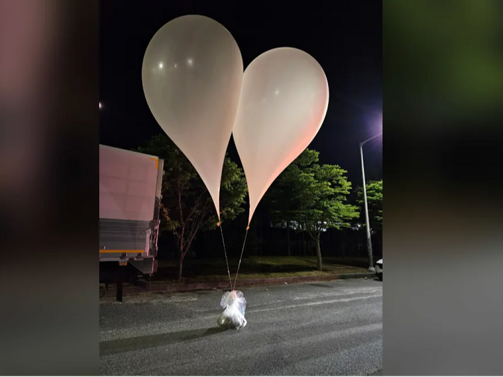 North Korea South Korea Trash Bag Balloon Controversy | North Korea | किम जोंग ​​​​​​​गुब्बारों से साउथ कोरिया में कचरा भिजवा रहे: 24 घंटों में 150 बैलून पहुंचे; साउथ कोरिया बोला- यह हमारी सुरक्षा को खतरा