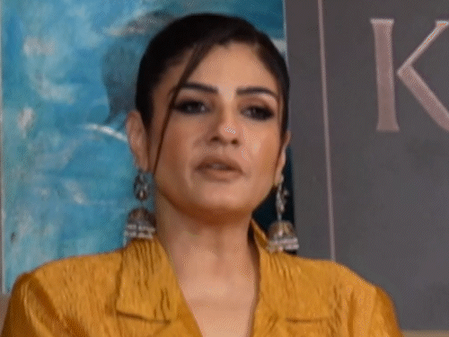 Raveena Tandon breaks silence on highway rage case | रोड रेज मामले में रवीना टंडन ने तोड़ी चुप्पी: सपोर्ट करने वालों को धन्यवाद दिया, बोलीं- अब निकलवाओ डैशकैम और सीसीटीवी!