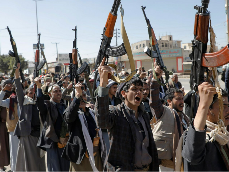 Yemen’s Houthi rebels detain at least 9 UN staffers and others in sudden crackdown, officials say | हूती विद्रोहियों ने UN के 9 लोगों को किडनैप किया: इनमें स्टाफ की पत्नी भी शामिल; आर्थिक तंगी के चलते उठाया कदम