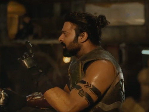 Kalki 2898 AD Trailer 2024; Prabhas Amitabh Bachchan | Kamal Haasan | कल्कि 2989 AD का ट्रेलर रिलीज: VFX दमदार लेकिन प्लॉट और प्रभास का किरदार कर रहा है कन्फ्यूज, दीपिका को ट्रेलर में कम जगह मिली