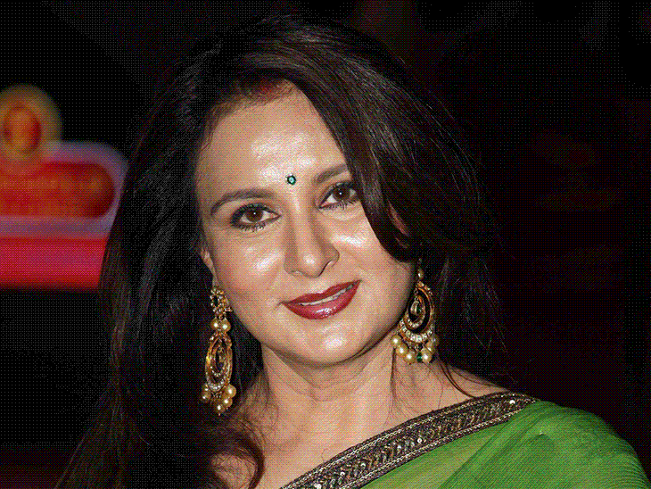 Poonam Dhillon confirms Sonakshi-Zahri’s marriage | सोनाक्षी-जहरी की शादी पर पूनम ढिल्लन ने लगाई मुहर: बोलीं- सोनाक्षी ने बहुत प्यारा इनविटेशन भेजा; जहीर से एक्ट्रेस को खुश रखने की गुजारिश की