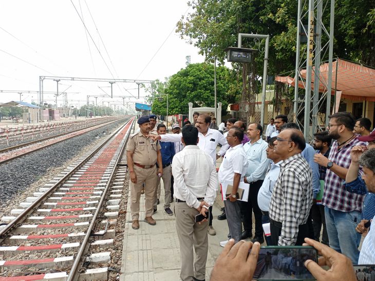 Work on the Bhatni-Aundihar rail section doubling project continues in ...