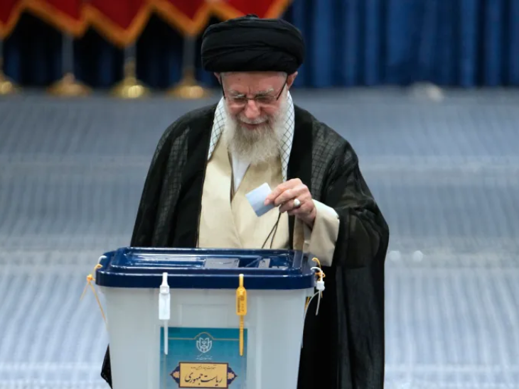 Voting for presidential election in Iran today | ईरान में राष्ट्रपति चुनाव के लिए वोटिंग शुरू: इब्राहिम रईसी की हवाई हादसे में मौत के बाद हो रहा चुनाव, रेस में 4 उम्मीदवार