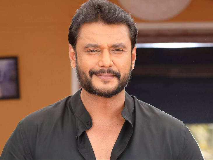 Filmmakers need to make movie on Darshan thoogudeepa who jailed for murdering a fan | फैन की हत्या के आरोप में जेल में बंद दर्शन: हत्याकांड पर फिल्म बनाने की होड़ मची, कोर्ट का फैसला आने तक एसोसिएशन ने लगाई रोक