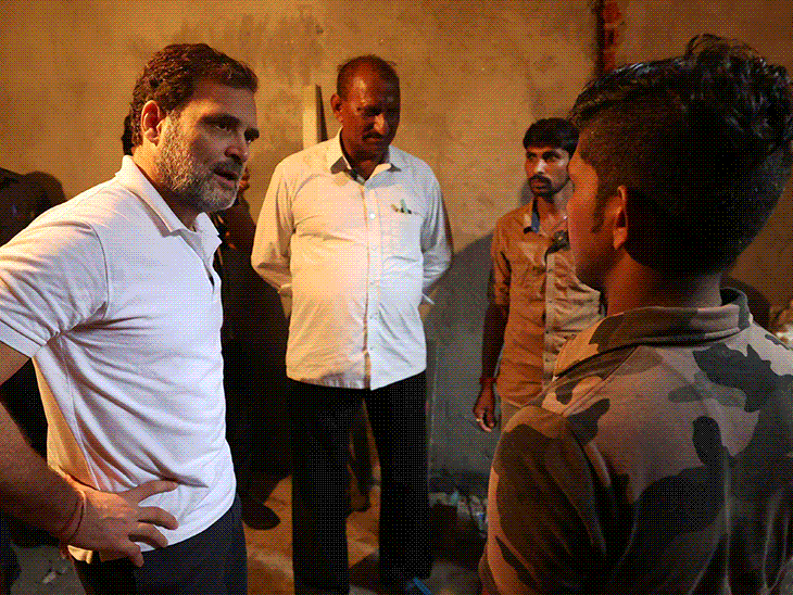 Rahul Gandhi Workers Meeting; Guru Tegh Bahadur Nagar | Delhi News | राहुल दिल्ली में मजदूरों से मिले, समस्याएं सुनीं: कांग्रेस ने फोटो और वीडियो शेयर किया, लिखा- इनका भविष्य सुरक्षित करना हमारी जिम्मेदारी