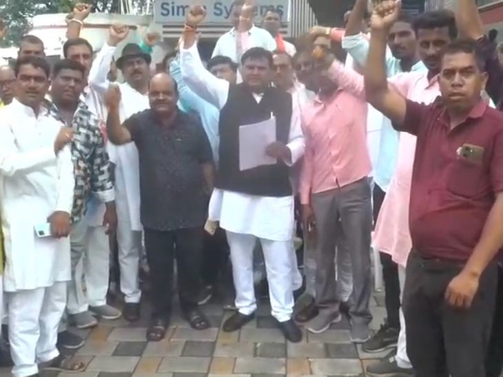 Sarpanch Ekta Mahasangh of Madhya Pradesh demonstrated in Bhopal