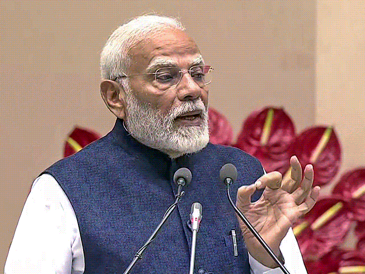 PM Modi vs Rahul Gandhi; Anurag Thakur Speech Controversy | Parliament | मोदी ने लिखा- अनुराग ठाकुर की लोकसभा स्पीच जरूर सुनें: कांग्रेस बोली- PM ने संसदीय विशेषाधिकार का उल्लंघन किया, यह बेहद अपमानजनक और असंवैधानिक टिप्पणी