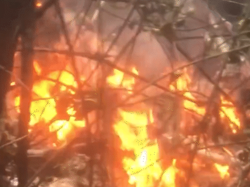 Days After Deadly Plane Crash, Horrific Chopper Crash In Nepal; Air Travel Safety Under Lens | नेपाल में हेलिकॉप्टर क्रैश, चीनी नागरिकों समेत 5 की मौत: उड़ान भरने के 3 मिनट बाद संपर्क टूटा था; 15 दिन में दूसरा हादसा