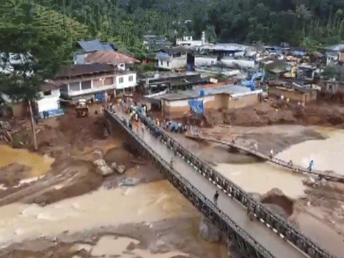 Wayanad Landslide CM Vijayan | Kerala High Court hearing Updates | वायनाड लैंडस्लाइड पर केरल हाईकोर्ट में सुनवाई आज: सरकार को निर्देश- भूस्खलन रोकने क्या कर सकते हैं, जांच करें; 10 दिन बाद भी 138 लापता
