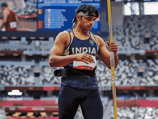 टोक्यो में गोल्ड जीता तो हरियाणा में खोली जेवलिन एकेडमी: बचपन में बच्चे सरपंच कहकर चिढ़ाते थे, सरपंच खुद गोल्ड के बाद सिल्वर लेकर आए