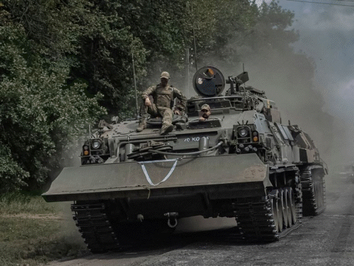 Russia Ukraine War Situation Update; Vladimir Putin | Kursk Land Seized | रूस के 1000 वर्ग किमी इलाके पर यूक्रेन का कब्जा: 28 गांव छीने, पुतिन ने यूक्रेनी सैनिकों को खदेड़ने का आदेश दिया