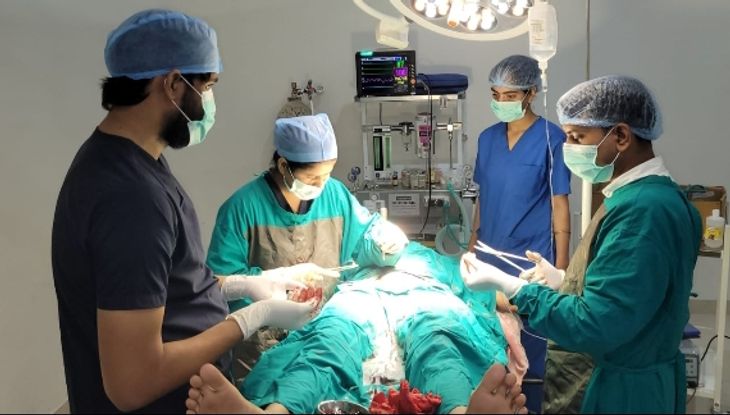 Successful operation of ovarian cyst of a patient in B L Imaging and ...