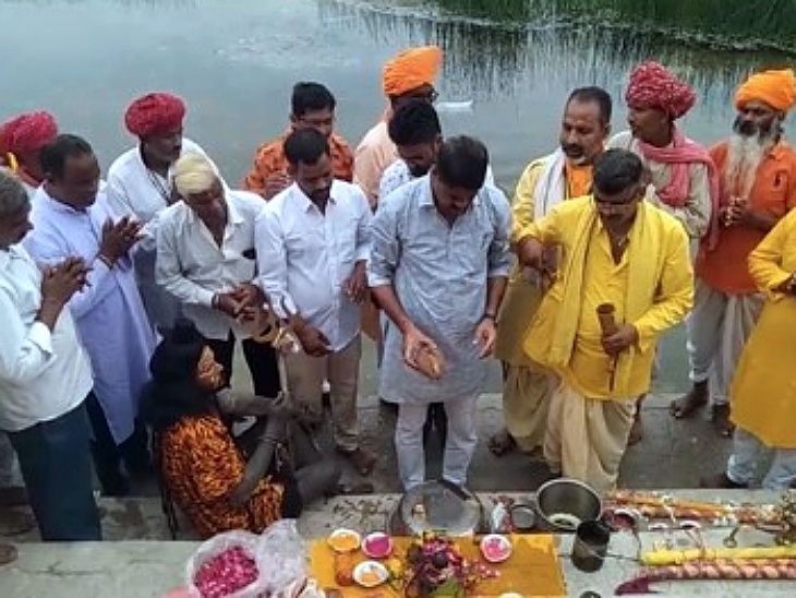 Kaavad Yatra taken out in Mohi | मोही में निकाली कावड़ यात्रा: बनास के ...