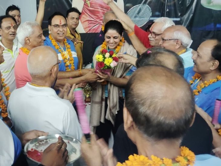Deepa Mathur won badminton competition in Sri Lanka