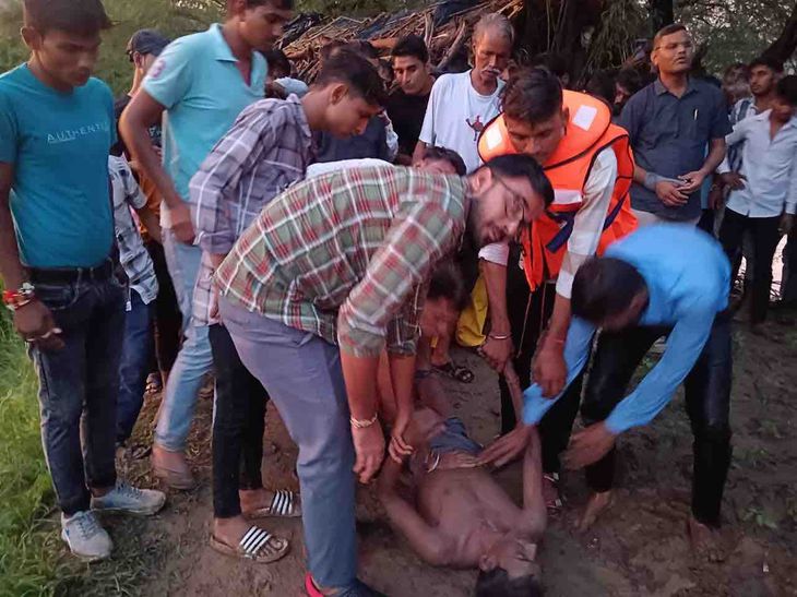 A young man who went to take a bath in a pond died by drowning | तलाई ...