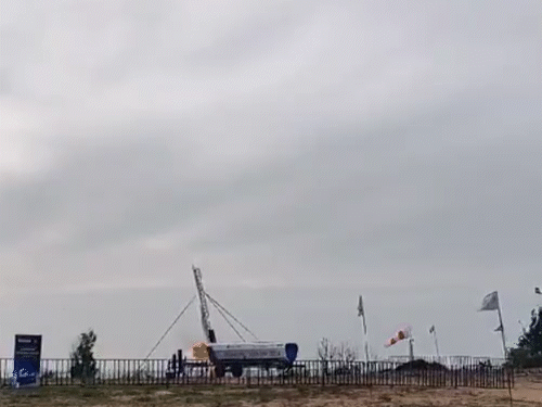 India Reusable Hybrid Rocket Rhumi 1 Launch Photos Update | Chennai | भारत ने पहला रियूजेबल हाइब्रिड रॉकेट RHUMI 1 लॉन्च किया: 53 सैटेलाइट सबऑर्बिटल में स्थापित होंगे; ग्लोबल वार्मिंग और क्लाइमेट चेंज के रिसर्च में मदद मिलेगी