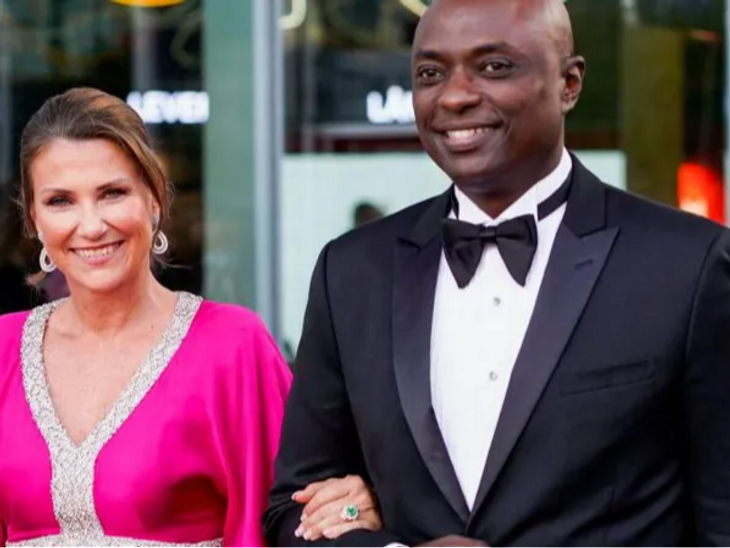 Norway Princess Martha Louise Wedding Update | ​​​​​​​नॉर्वे की राजकुमारी की अमेरिकी तांत्रिक से शादी: कोरोना भगाने के लिए ताबीज बेच चुका; दावा- 28 की उम्र में मौत हुई, फिर जीवित हुआ