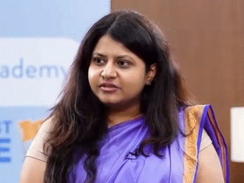 Pune IAS Pooja Puja Khedkar Disability Certificate Case Update | UPSC | दिल्ली पुलिस का दावा-पूजा खेडकर ने दो डिसेबिलिटी सर्टिफिकेट दिए: एक के फर्जी होने का शक; हाईकोर्ट में नई स्टेटस रिपोर्ट जमाकर जानकारी दी