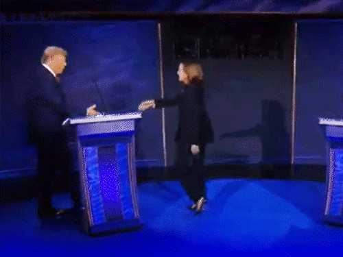 Donald Trump vs Kamala Harris Debate LIVE Update | US Election 2024 | भारतवंशी कमला हैरिस जीतीं अमेरिकी प्रेसिडेंशियल डिबेट: 5 सर्वे में उन्हें बेहतर माना; ट्रम्प ने पर्सनल अटैक किए, वे मुस्कुराकर जवाब देती रहीं