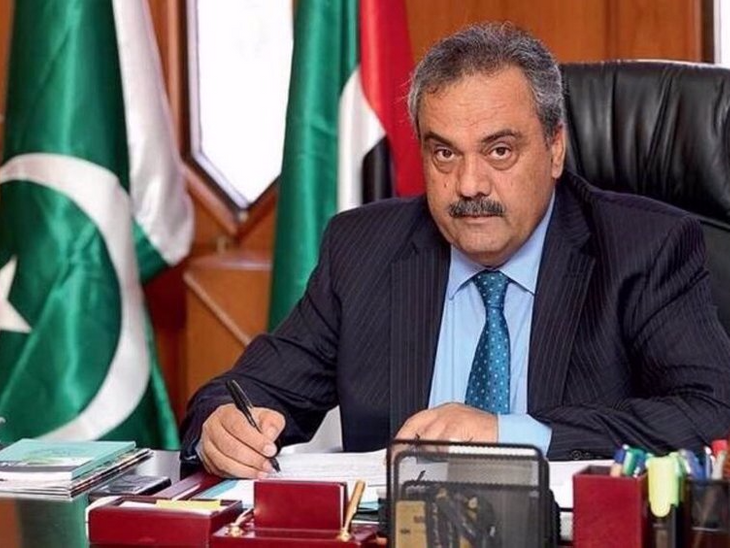 Govt removes special envoy over ‘clash’ on Afghan policy | PAK ने अफगानिस्तान से अपने खास डिप्लोमैट को हटाया: काम से खुश नहीं थी फौज; तालिबान से रिश्ते सुधारने के लिए भेजा था