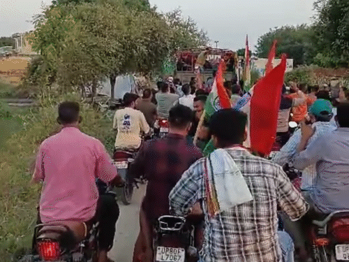 Agra Soldier last rites performed military honors injured in road ...
