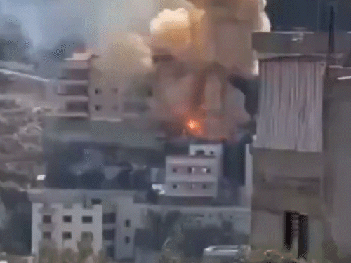 Lebanon Air Strike Israel Advisory Update | Israel NEws | इजराइल का लेबनान पर 18 साल में सबसे बड़ा हमला: IDF ने 300 मिसाइल दागीं, 356 की मौत, इजराइल में एक हफ्ते तक इमरजेंसी घोषित