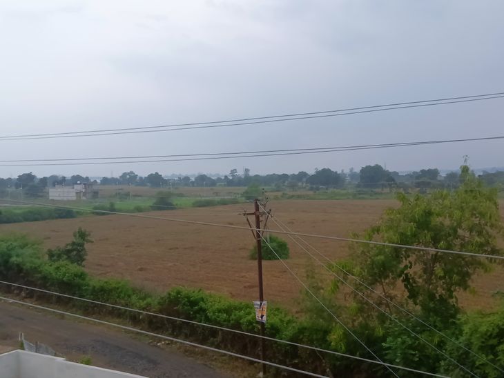 Weather suddenly changed in Mungawali मुंगावली में अचानक बदला मौसम