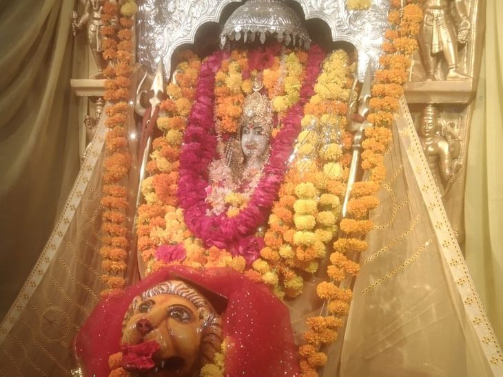 Devotees flocked to Ambika Rajarajeshwari temple during Navratri