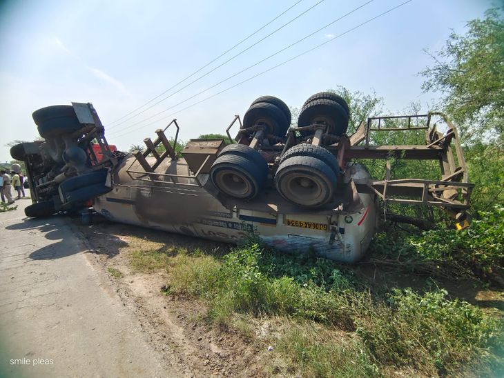 A tanker full of LPG gas overturned near Dokaliyapada | डोकलियापाडा के ...