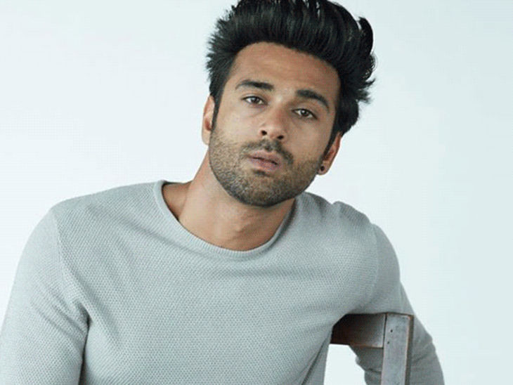 shah rukh khan planned for his hit show fauji 2 sequel with pulkit