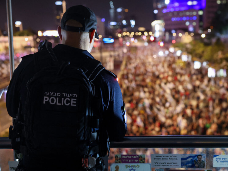 Israel Iran Spying Arrest Update; Hezbollah Attacks | Nuclear Weapon | ईरान के लिए जासूसी करने वाले 7 इजराइली गिरफ्तार: इनमें एक सैनिक; इन्होंने जिन जगहों की जानकारी भेजी, वहां हिजबुल्लाह ने हमले किए