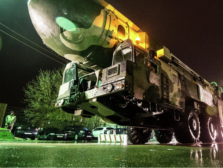 Russia practiced firing nuclear missile | रूस ने परमाणु मिसाइल दागने का अभ्यास किया: राष्ट्रपति पुतिन ने खुद मॉनिटरिंग की; करीब 2 साल से यूक्रेन से जारी है जंग