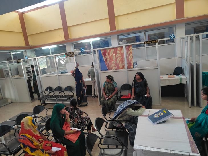 Duty personnel absent in health center, patients are getting troubled