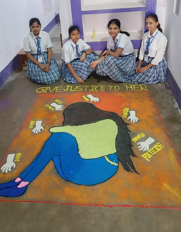 Rangoli was made to demand justice for the victim of Kolkata rape case ...