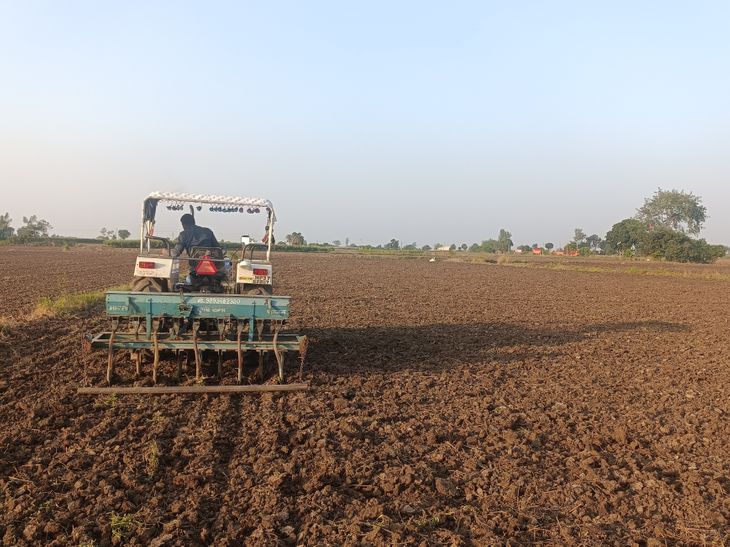 Sowing of Rabi crop begins | रबी फसल की बुवाई शुरू: गुड़भेला क्षेत्र ...